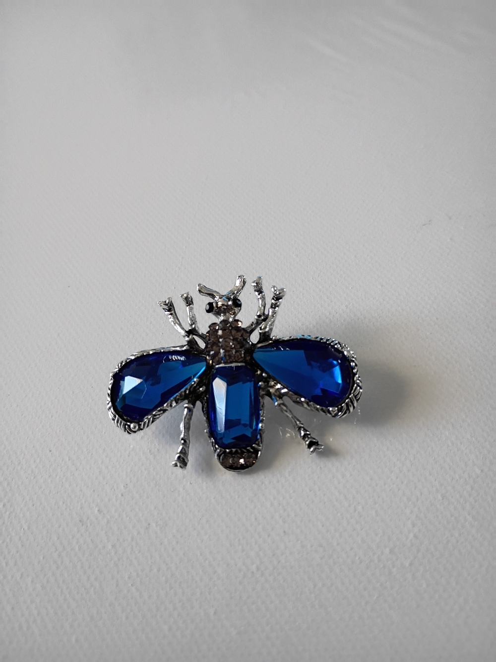 Blue Rhinestone Bee Brooch/Pendant